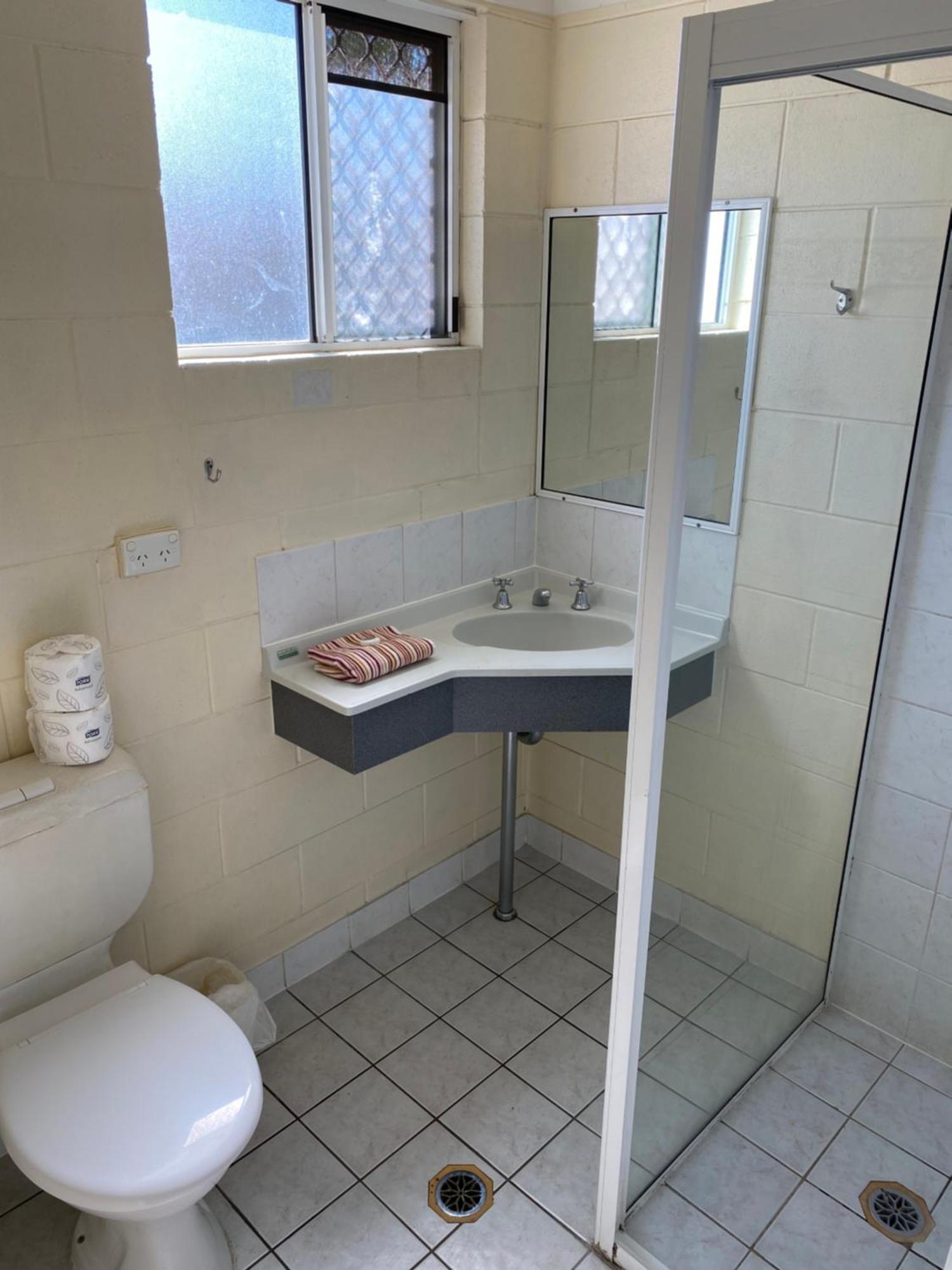 Central Point Motel Mount Isa Eksteriør bilde